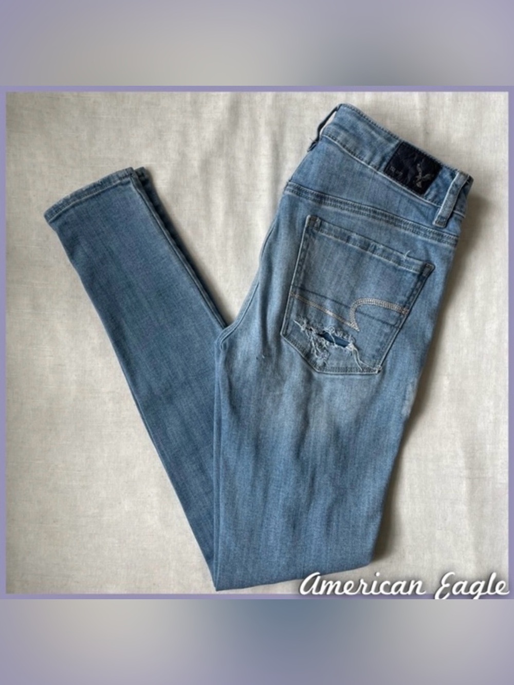 AEO Super Distressed Hi-Rise Jegging